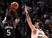 爱游戏在线-森林狼队大胜国王队，结束连败