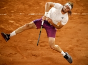 爱游戏在线-关于德国网球队横扫意大利网球队，西西帕斯送出助攻的信息