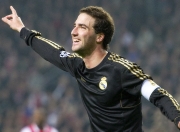 爱游戏官方入口-击败的不是对手，是历史 冰岛在世界排名焦点战中强势逆袭波兰