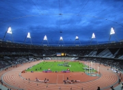 爱游戏入口-北欧冷箭与亚洲闪电，绿茵场上的传承之夜