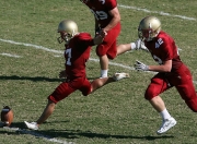 爱游戏入口-篮球地理学的意外交汇，当约基奇在魔术主场点燃了上海队