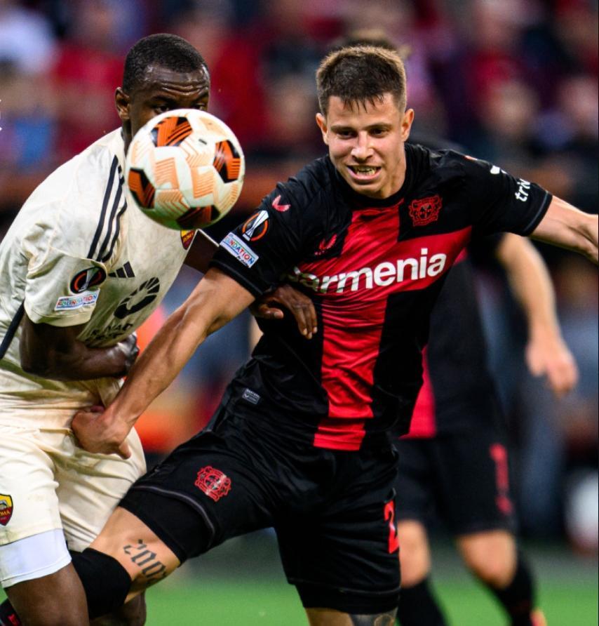 国际足坛瞩目!欧预赛场上精彩对决不容错过 国际足坛瞩目!欧预赛场上精彩对决不容错过