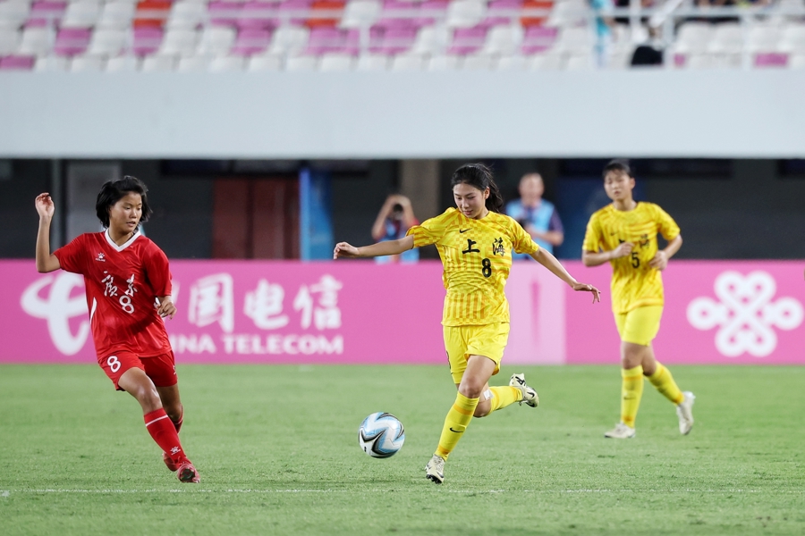 关于中国女足比赛的背后,有着球员们坚强执着的努力和拼搏的信息 关于中国女足比赛的背后,有着球员们坚强执着的努力和拼搏的信息