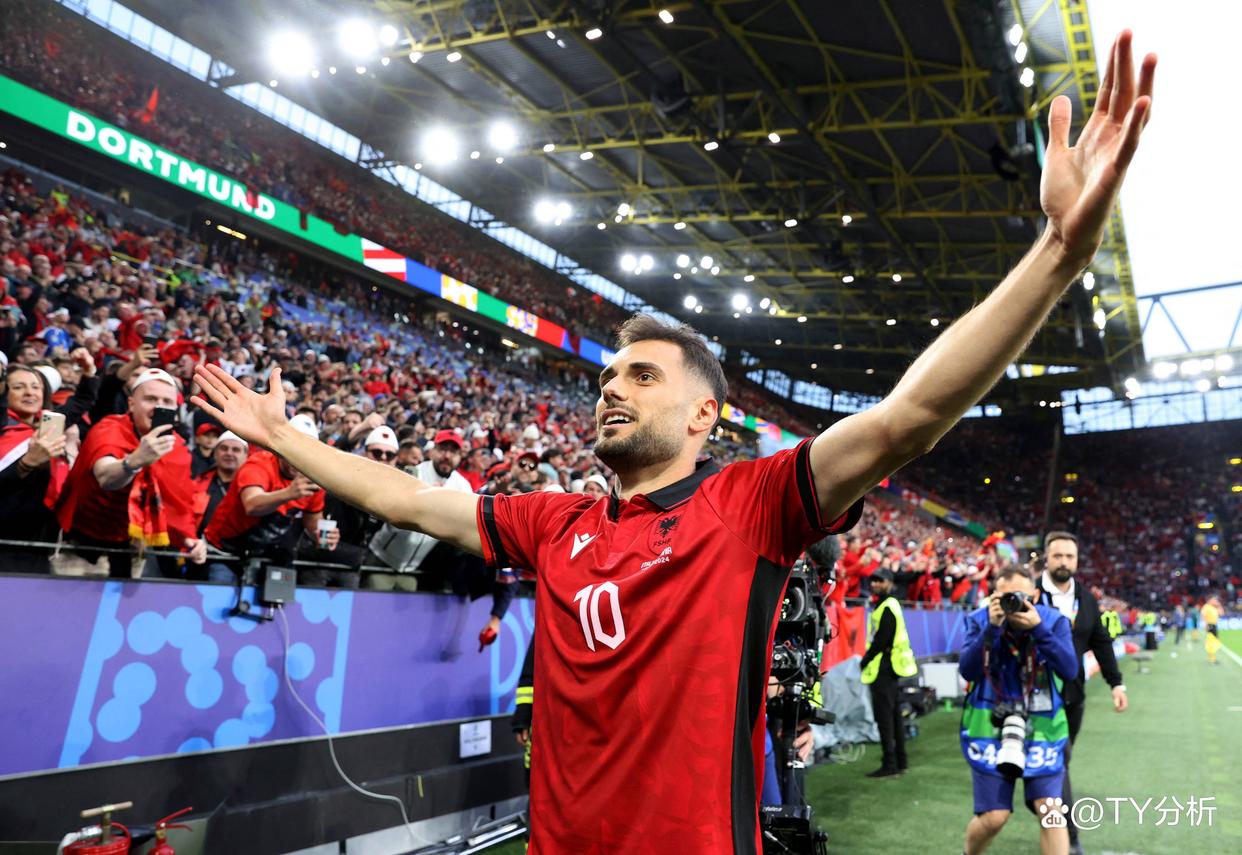 英格兰主场战胜阿尔巴尼亚,保持不败 英格兰主场战胜阿尔巴尼亚,保持不败