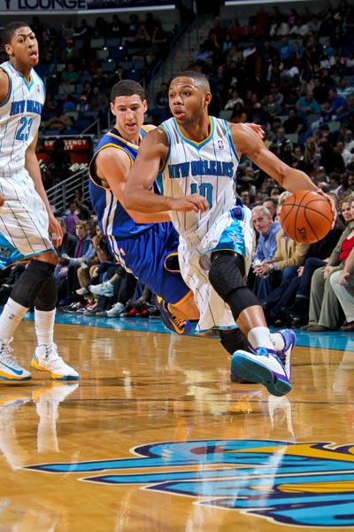 黄蜂宣布和埃里克戈登解约 黄蜂宣布和埃里克戈登解约