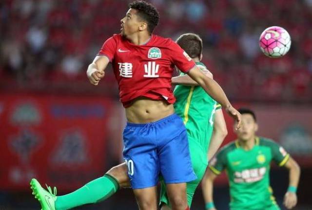 中超球队发布赛前洗钱动画片