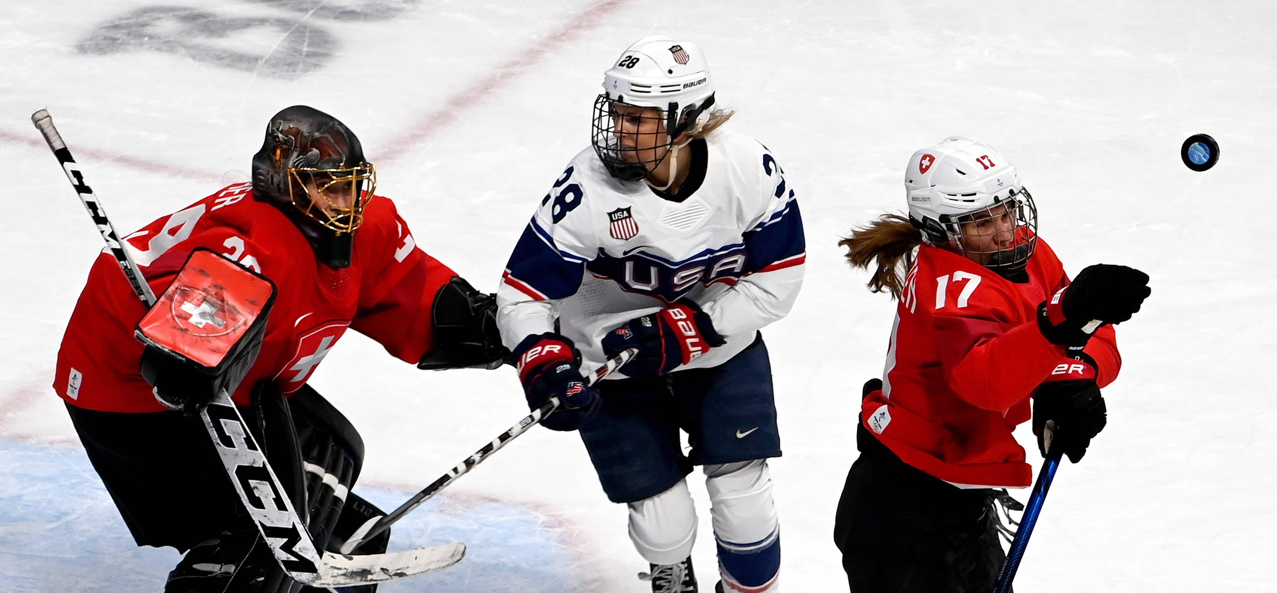 关于瑞士冰球队实力强劲闯入半决赛的信息 关于瑞士冰球队实力强劲闯入半决赛的信息