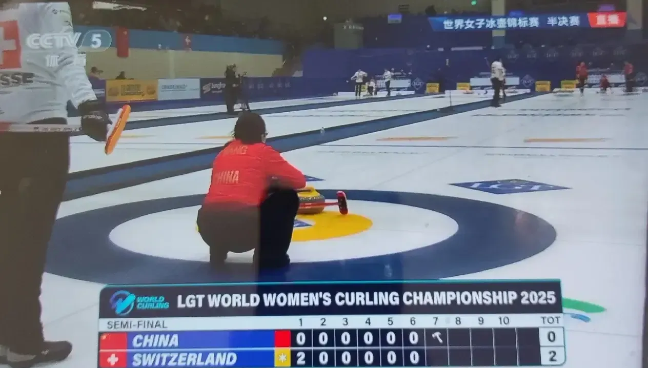 激动人心,瑞士队在比赛中逆转胜的简单介绍 激动人心,瑞士队在比赛中逆转胜的简单介绍