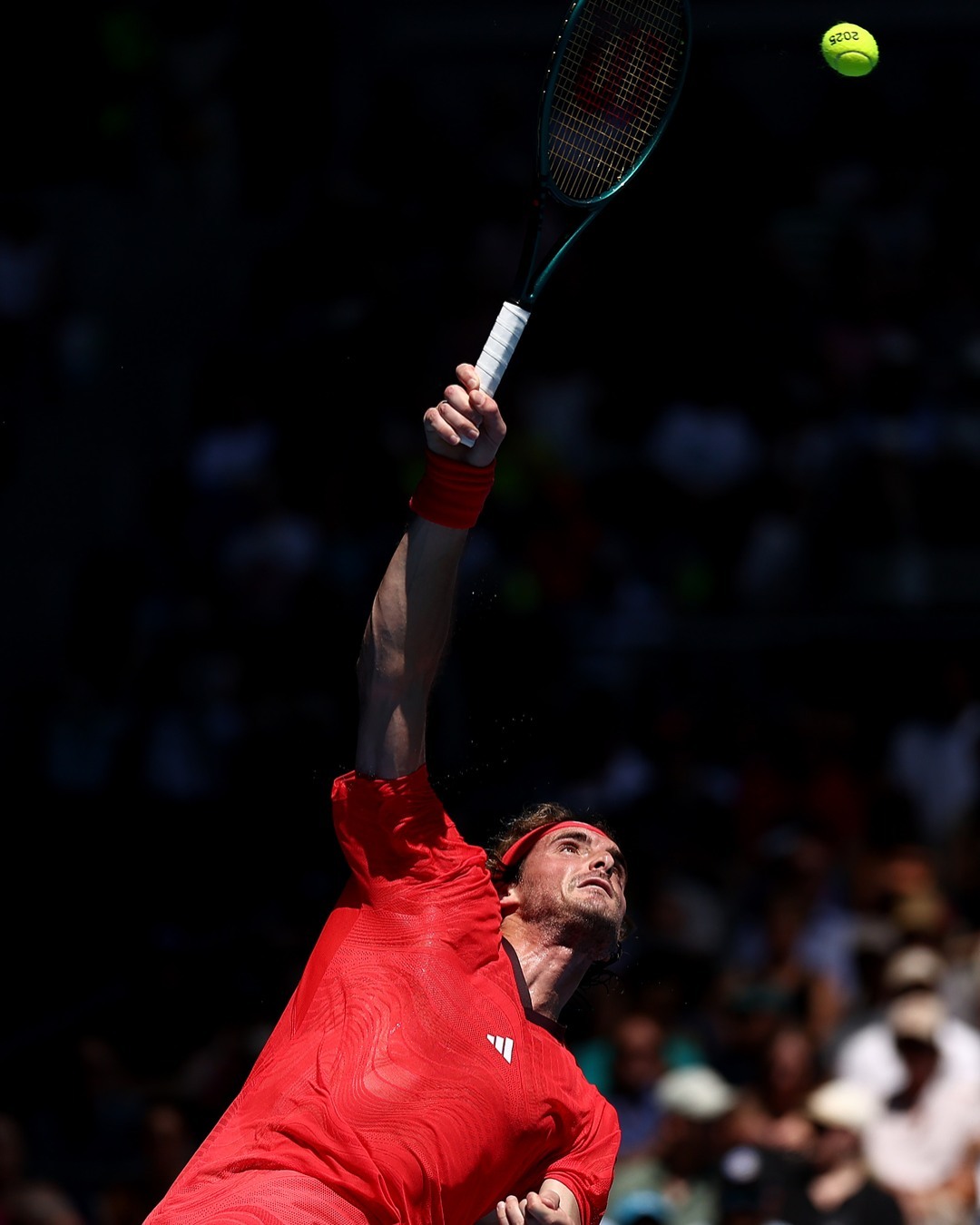 澳网完胜美网,西西帕斯统治全场 澳网完胜美网,西西帕斯统治全场