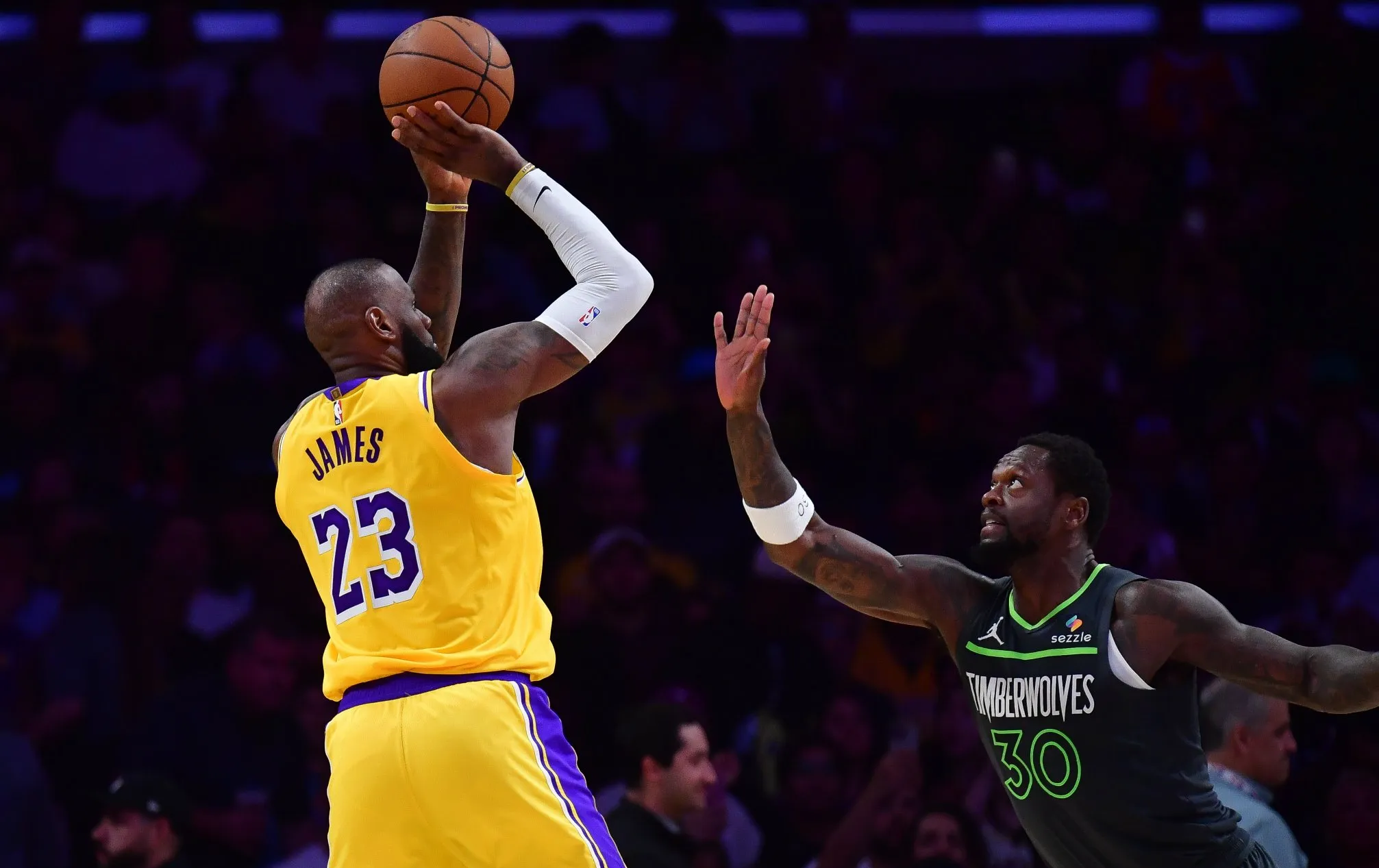 魔术逆转辽宁队，伦纳德关键制胜